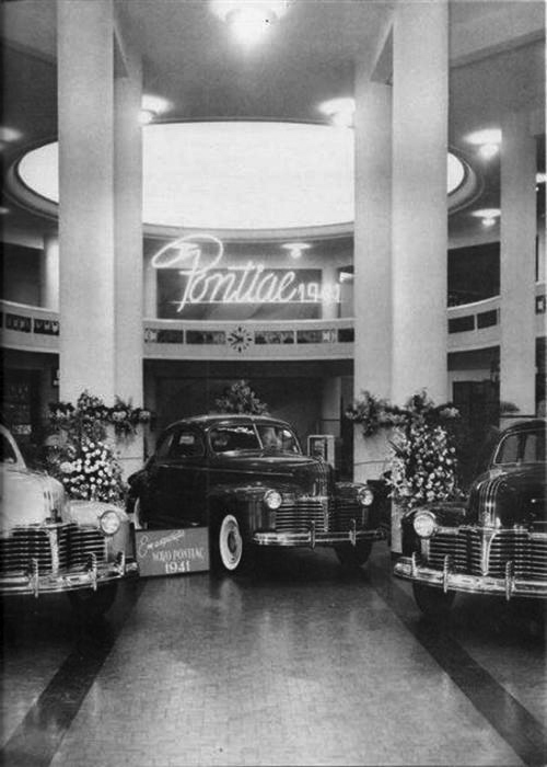 Showroom da Pontiac, na Mesbla, em 1941