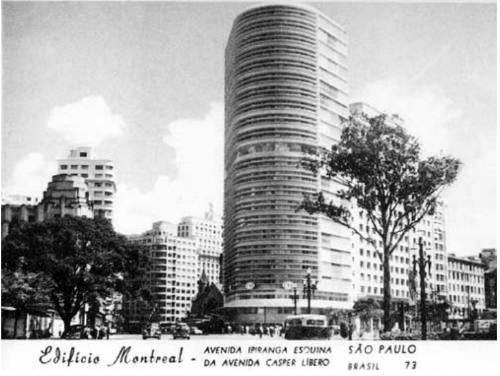 Postal da década de 50, com o Edifício Montreal em destaque.