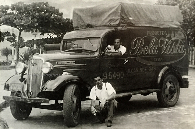 Caminhão Tigre, da Chevrolet, para entrega de doces