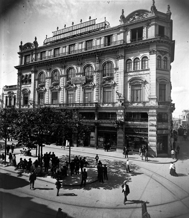 Escritório central da empresa na Praça Antonio Prado em 1908